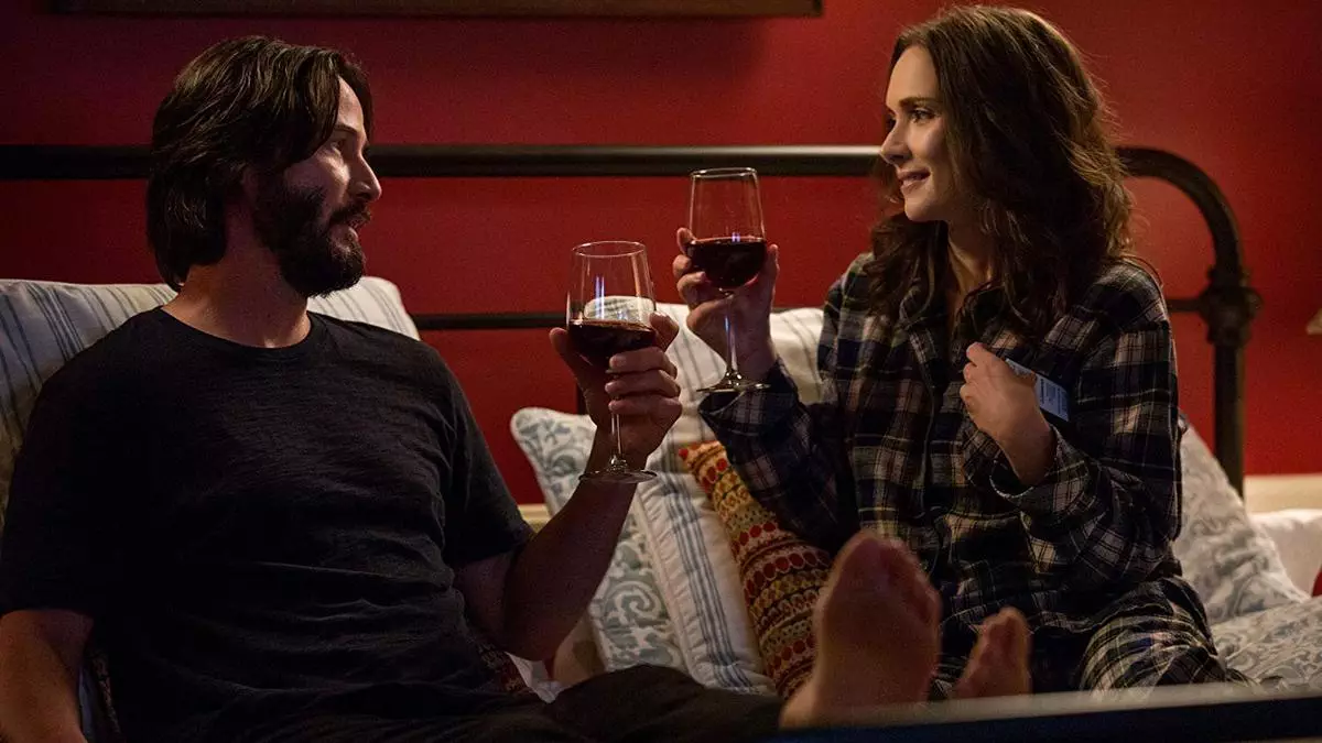 033358500 1534740618 winona - Rencana Pernikahan Tujuan, Film Romantis Komedi dengan Keanu Reeves dan Winona Ryder