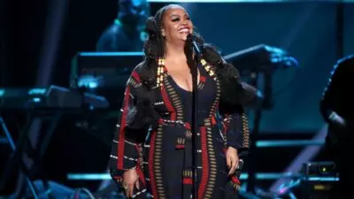 221205124727 jill scott file 2020 - Jill Scott Rilis Tur Jubileum 'Who is Jill Scott? Words & Sounds Vol. 1' yang Mengagumkan