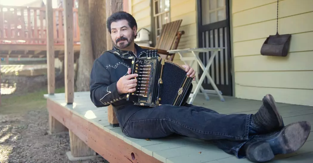 25Sonnier lvcz facebookJumbo - Jo-El Sonnier, Legenda dalam Kebangkitan Musik Cajun, Meninggal Dunia pada Usia 77 Tahun