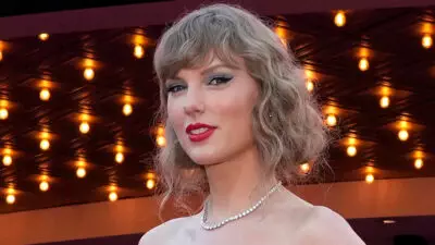 26xp swift fakes promo zklg facebookJumbo - Menghadapi Banjir Foto Palsu Taylor Swift yang Tidak Senonoh di Media Sosial - Bagaimana Mengatasinya secara Efektif