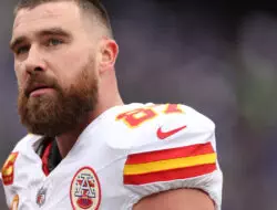 10 Gaya Rambut Travis Kelce yang Tren di Barbershop