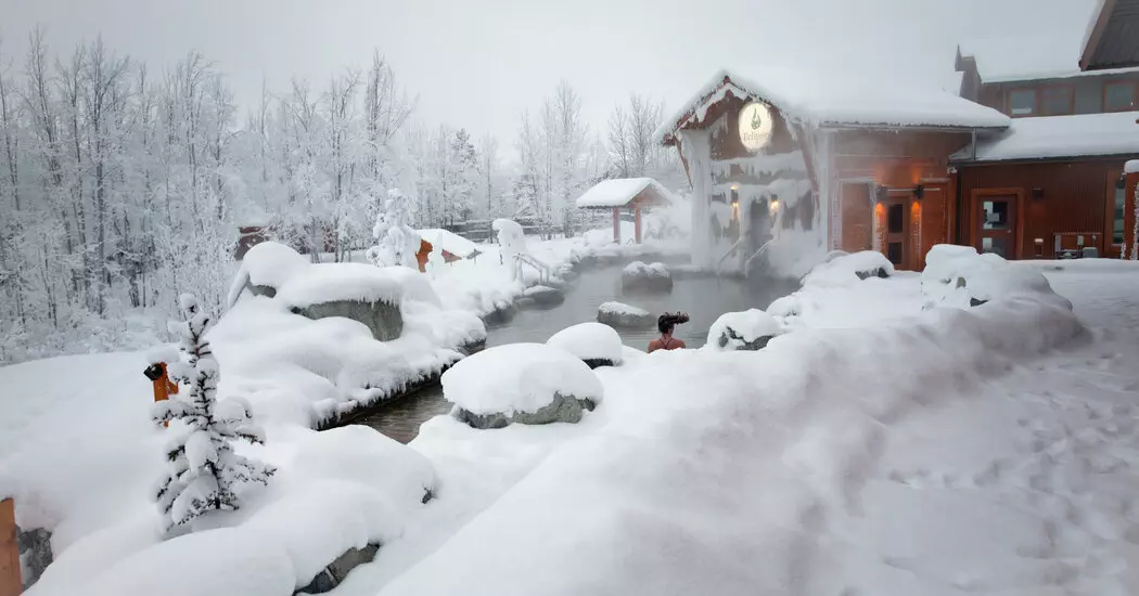 00YukonTourism zcqj facebookJumbo - Menikmati Cahaya Utara dan Keseruan Musim Dingin di Teritorial Yukon, Kanada