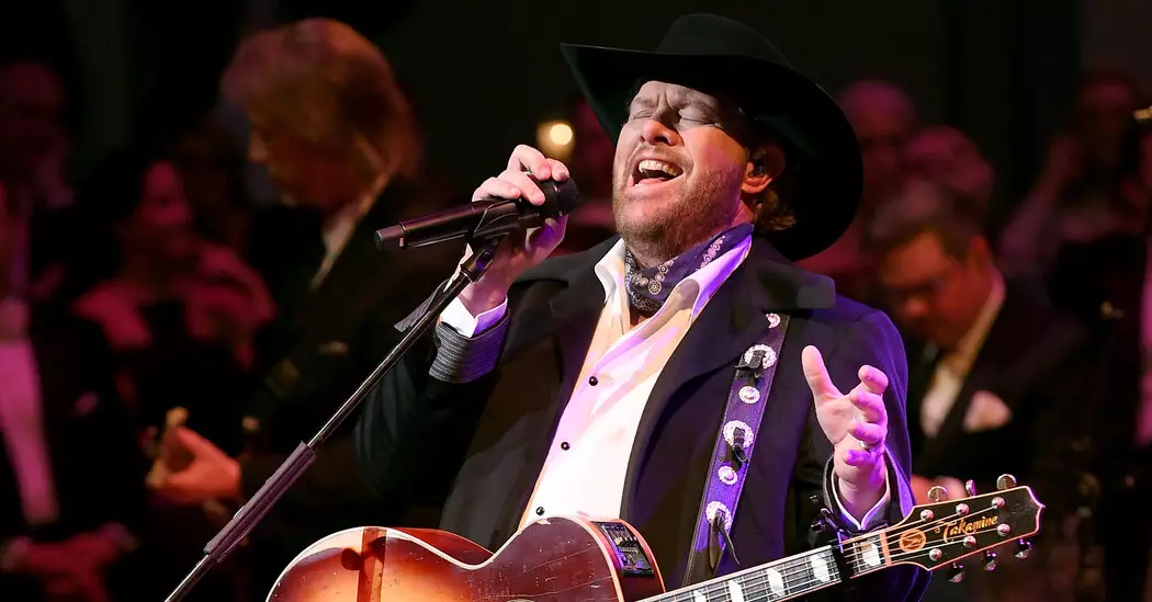 06toby keith facebookJumbo - Penyanyi dan Penulis Lagu Country Musik Terkenal, Toby Keith, Meninggal Dunia pada Usia 62 Tahun