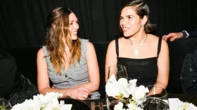 Pesona America Ferrera, Katie Holmes, dan Carey Mulligan di Acara Chanel