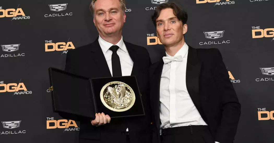 11dga awards lcpb facebookJumbo - Christopher Nolan Raih Penghargaan DGA, Langkah Menuju Piala Oscar!