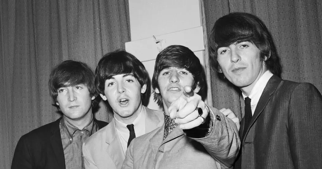 20mendes beatles facebookJumbo - Sam Mendes Akan Sutradarai Empat Film Tentang The Beatles