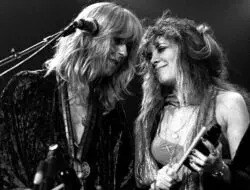 Kisah Persahabatan Abadi Stevie Nicks dan Christine McVie yang Menginspirasi