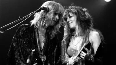 221201104829 01 christine mcvie stevie nicks file - Kisah Persahabatan Abadi Stevie Nicks dan Christine McVie yang Menginspirasi