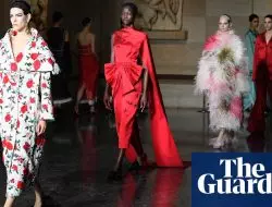 20 Poin Tertinggi dari London Fashion Week Musim Gugur / Musim Dingin 2024: Korsel, Kerajinan, dan Wig Keriting – Dalam Foto | Tren Mode Terbaru