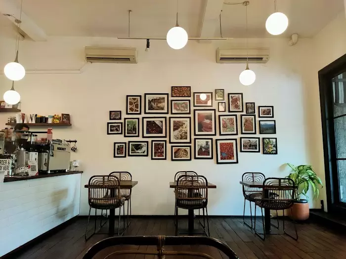 coffee shop jakarta selatan