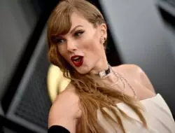 Kejutan Taylor Swift Bawa Orangtua Clubbing Secara Tidak Sengaja: Cerita Seru di Malam yang Tak Terlupakan