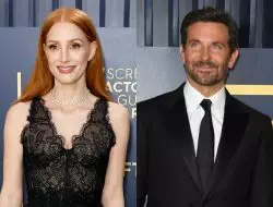 Ikuti Kisah Menarik Bradley Cooper & Jessica Chastain dalam Kelompok Parenting yang Sama!