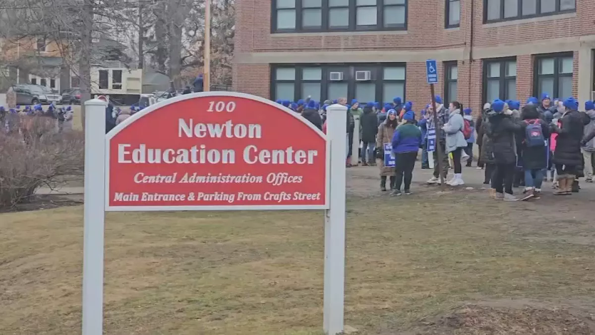 newton education center - Pelajaran Tetap Berlangsung di Sekolah Newton, MA Selama Liburan Februari Akibat Mogok – Berita NBC Boston