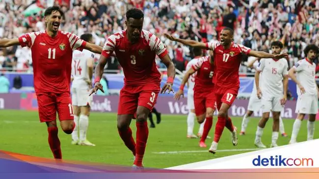 tajikistan vs yordania 169 - Rahasia Sukses The Chivalrous Menuju Semifinal: Gol Bunuh Diri yang Menentukan