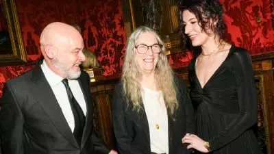 Patti Smith Membawakan Lagu Spesial untuk Perayaan Ultah ke-100 Morgan Library & Museum