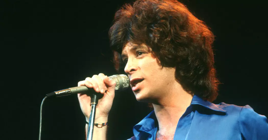 12xp carmen facebookJumbo - Eric Carmen, Vokalis Raspberries dan Penyanyi 'All by Myself', Meninggal Dunia pada Usia 74 Tahun