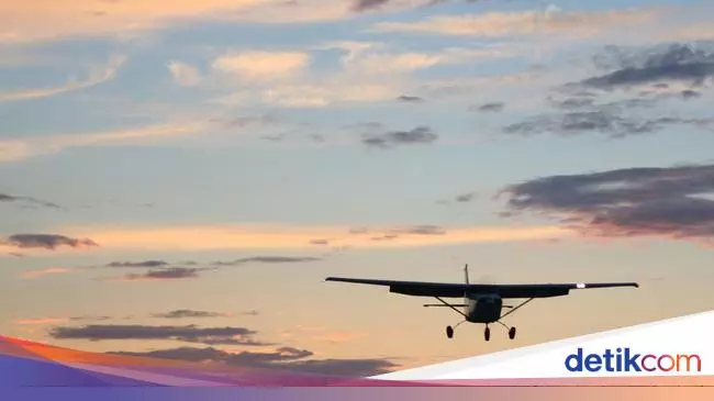 ilustrasi pesawat kecil 169 - Penemuan Menarik di Binuang Kaltara: Puing-Puing Pesawat Smart Air Ditemukan!