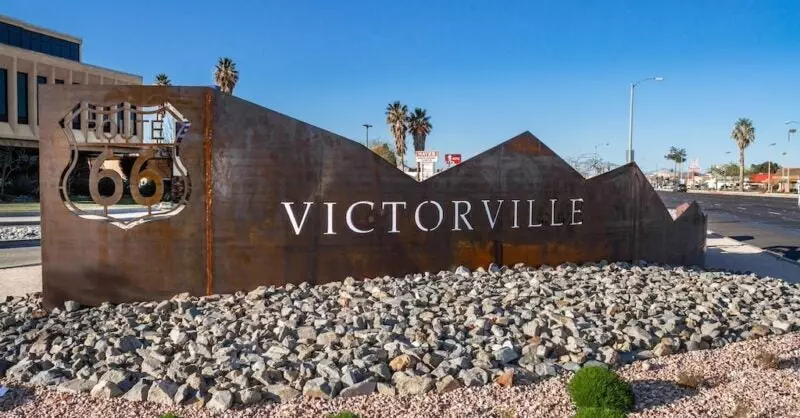 shutterstock 1392507731 min min - Panduan Liburan Akhir Pekan di Victorville, California: Tempat Wisata Terbaik dan Aktivitas Seru