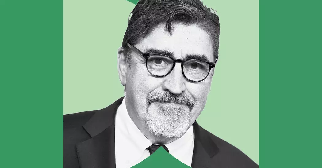 28myten Molina facebookJumbo - Alfred Molina Mengungkap Museum Wajib Kunjungannya di New York yang Tak Pernah Terlewat