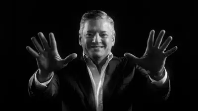 02mag interview sarandos facebookJumbo - Rencana Ted Sarandos untuk Membuat Anda Ketagihan Menonton Netflix