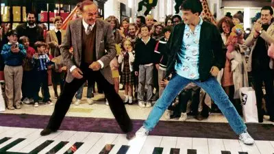 11SARACENI khwb facebookJumbo - Remo Saraceni, Penemu Piano Berjalan Tewas pada Usia 89 Tahun: Kisah di Balik Piano Ajaib di Film 'Big'