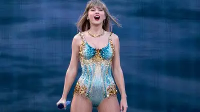 XP765DDLOAYLC5B63CBNELAW7M.jpgw1440 - Taylor Swift mengumumkan bahwa Tur Era akan berakhir pada bulan Desember, dengan penampilan ke-100 yang epik!