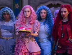 6 Film Seru untuk Ditonton bersama Anak: ‘Descendants: The Rise of Red’ dan Lainnya